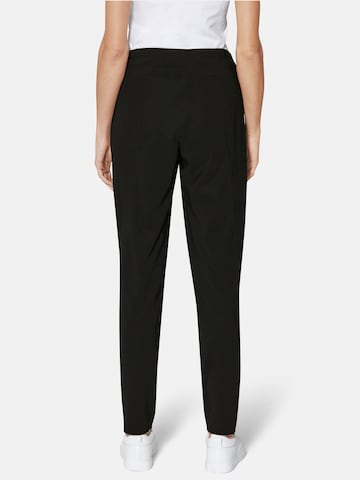 Effilé Pantalon à pince MADELEINE en noir