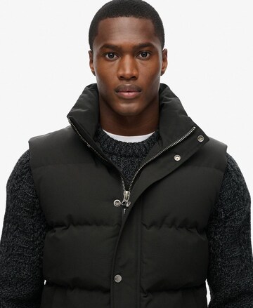 Gilet 'Everest' Superdry en noir