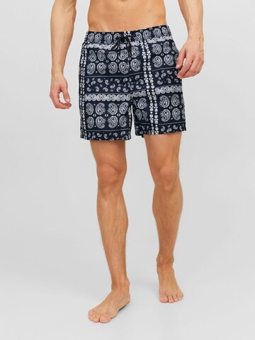 JACK & JONES Badeshorts 'Fiji' i blå: forside