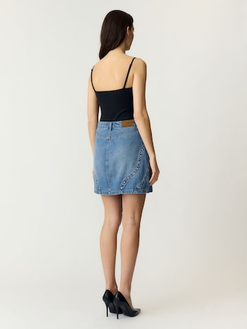 YAS Rok in Blauw