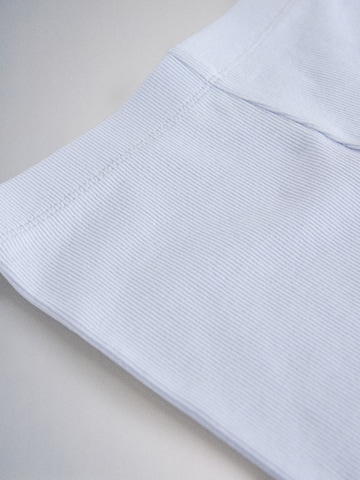 The Set Skinny Shorts in Blau