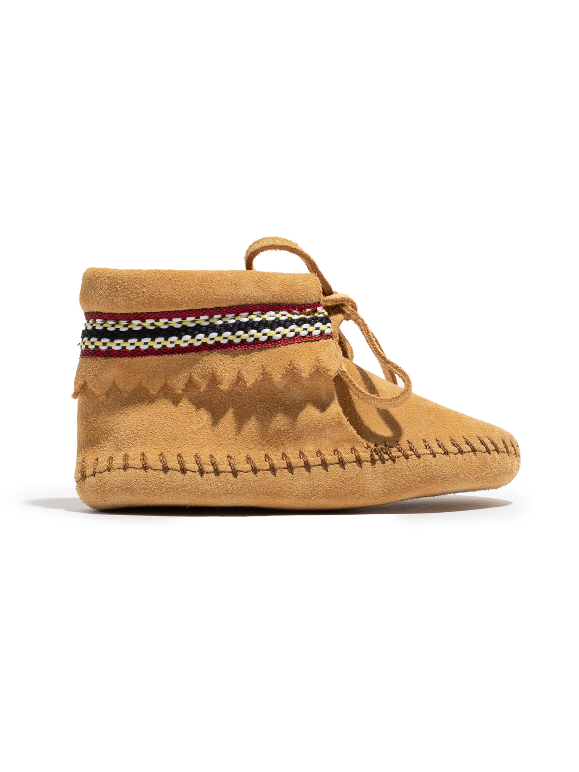 Minnetonka Snow boots 'Braid' in Brown