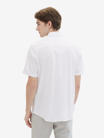 TOM TAILOR - Ajuste regular Camisa en blanco