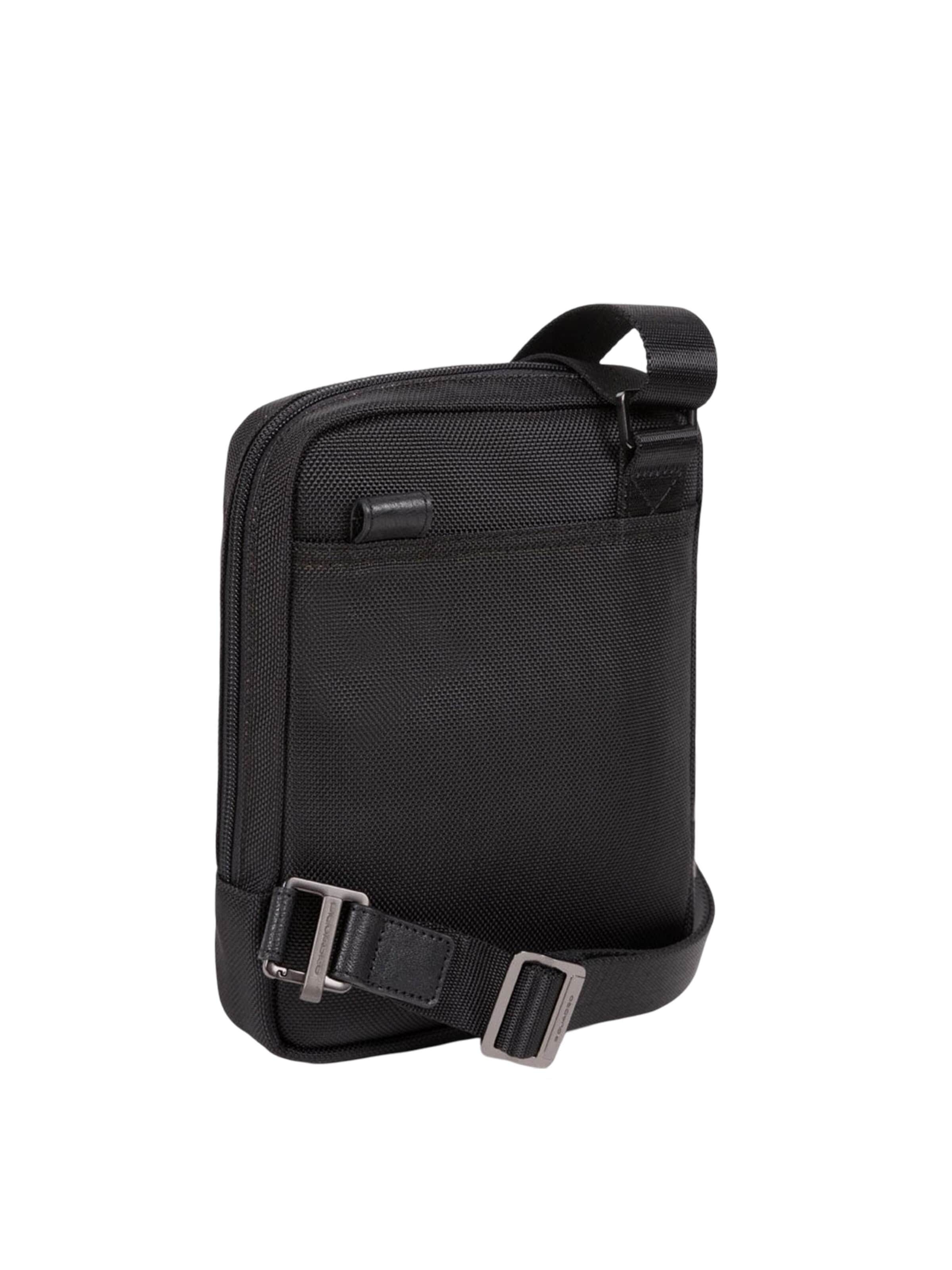 Borsa a tracolla di Piquadro in nero