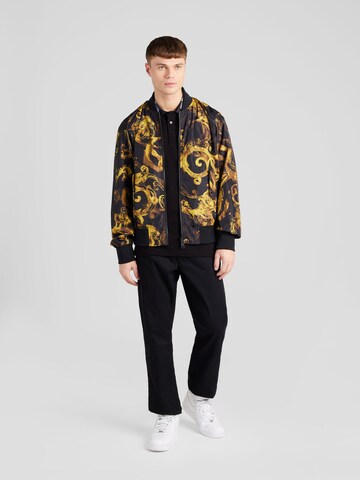 Versace Jeans Couture Tussenjas '76UP407' in Zwart