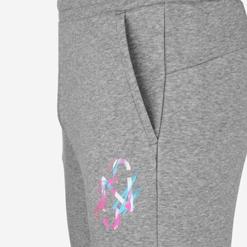 PUMA Tapered Sportbroek 'Neymar' in Grijs