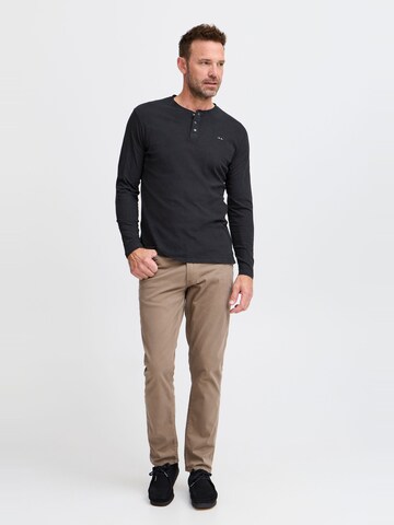 FQ1924 - Camiseta 'FQGERT' en negro