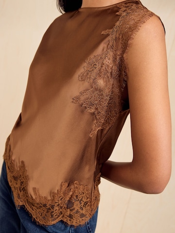 Friends Like These Blouse in Bruin