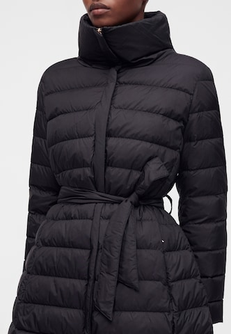 Weekend Max Mara Зимно палто 'SARTA' в черно