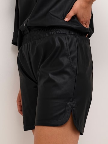 Loosefit Pantaloni 'Cassandra' de la CULTURE pe negru