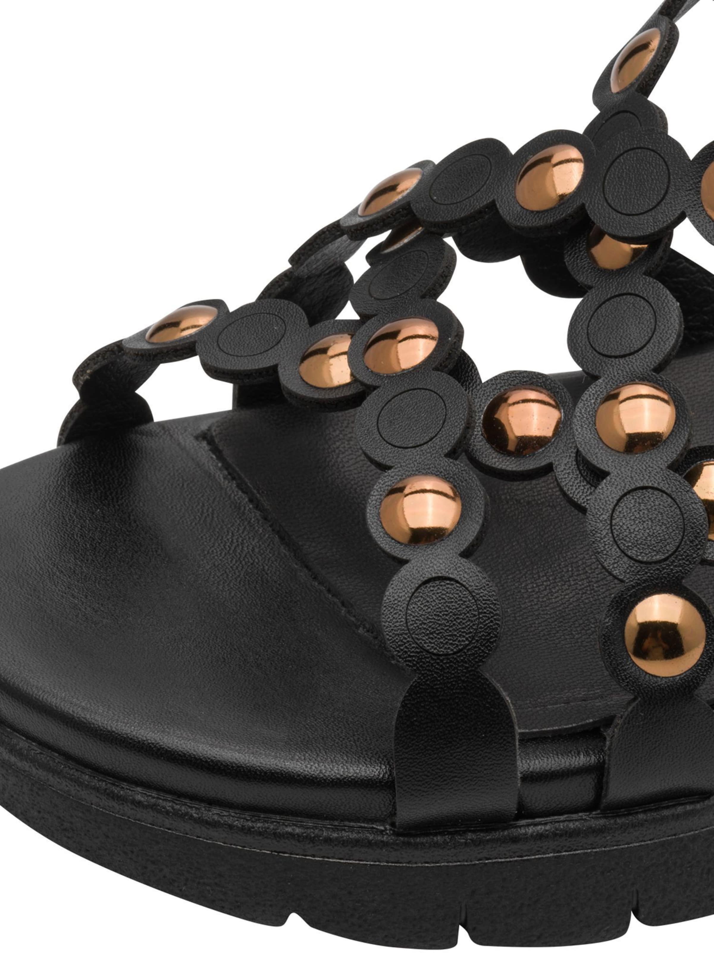 Tamaris Sandale in Schwarz