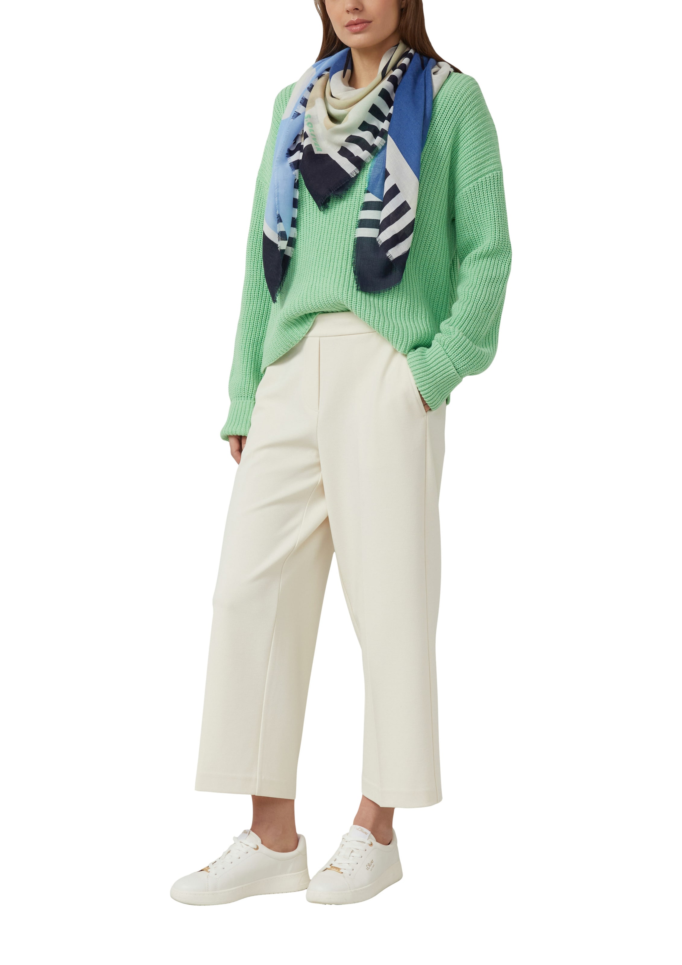 s.Oliver Sjaal in Beige