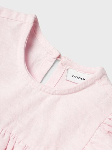 Robe NAME IT en rose