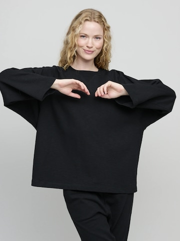 moshi moshi mind Shirt 'Earth' in Zwart: voorkant
