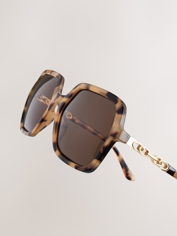 Next - Óculos de sol em castanho