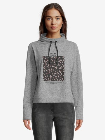 Betty & Co Sweatshirt in Grey: front