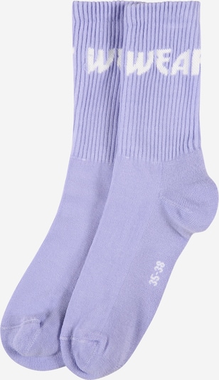 WEARKND Socken in flieder / weiß, Produktansicht