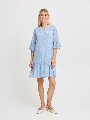 b.young Kleid in Blau: Vorderseite