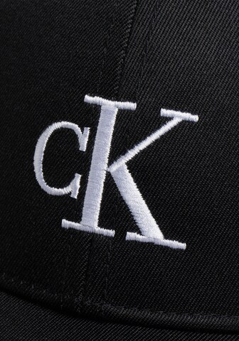 Calvin Klein Jeans Cap in Black