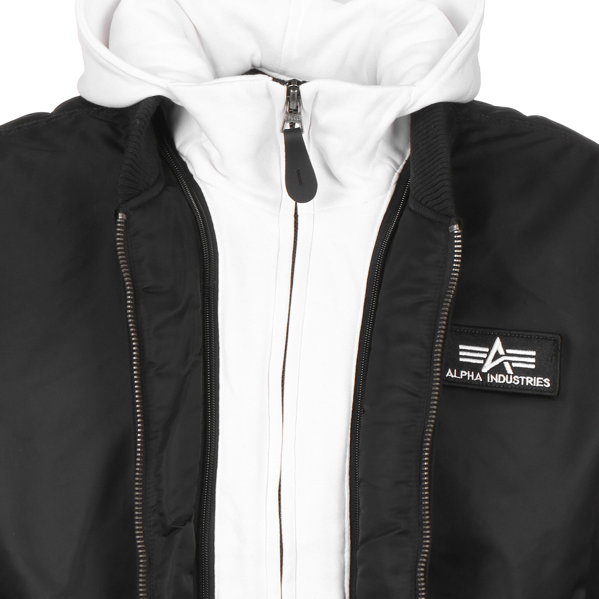 ALPHA INDUSTRIES Overgangsjakke i sort