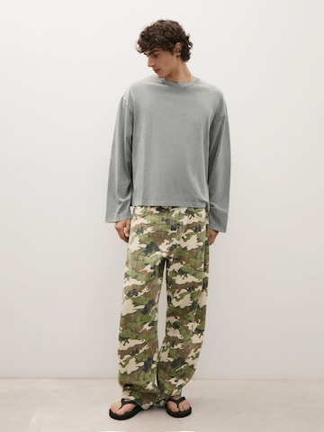 Bershka Bluser & t-shirts i grå