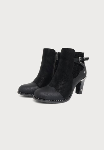 MUSTANG - Botas pelo tornozelo em preto