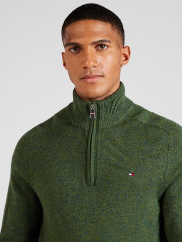 TOMMY HILFIGER Sweter w kolorze zielony