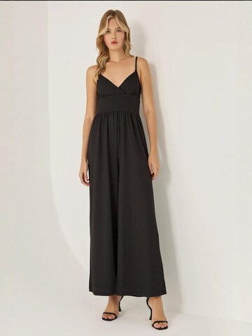 Tuta jumpsuit di Hiccup in nero: frontale