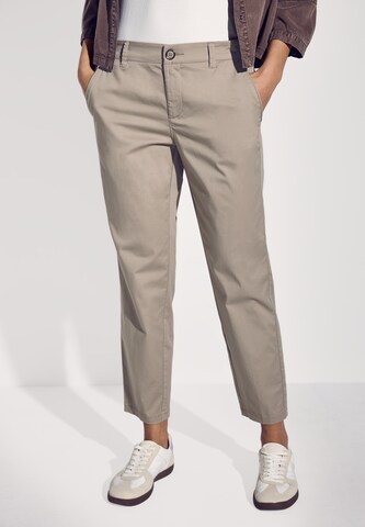 STREET ONE Regular Chino Pants in Beige: front