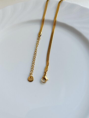Kamakula Necklace in Gold