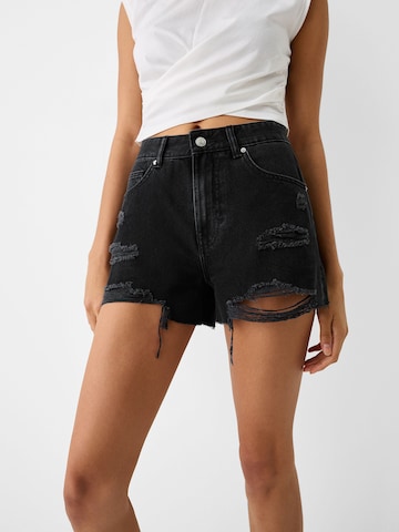 Bershka Regular Jeans in Zwart