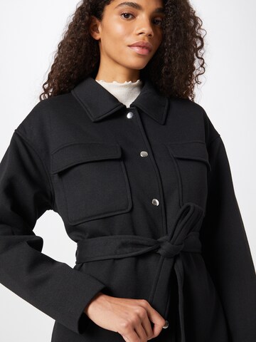 VERO MODA Between-Season Jacket 'DonaVita' in Black