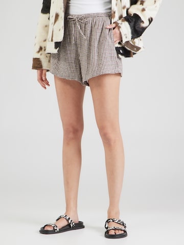 Regular Pantalon Abercrombie & Fitch en marron : devant