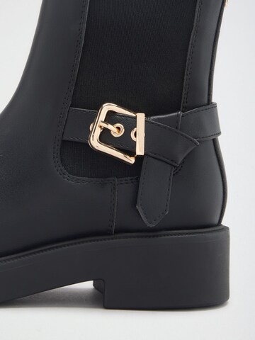 Boots chelsea di Lipsy in nero