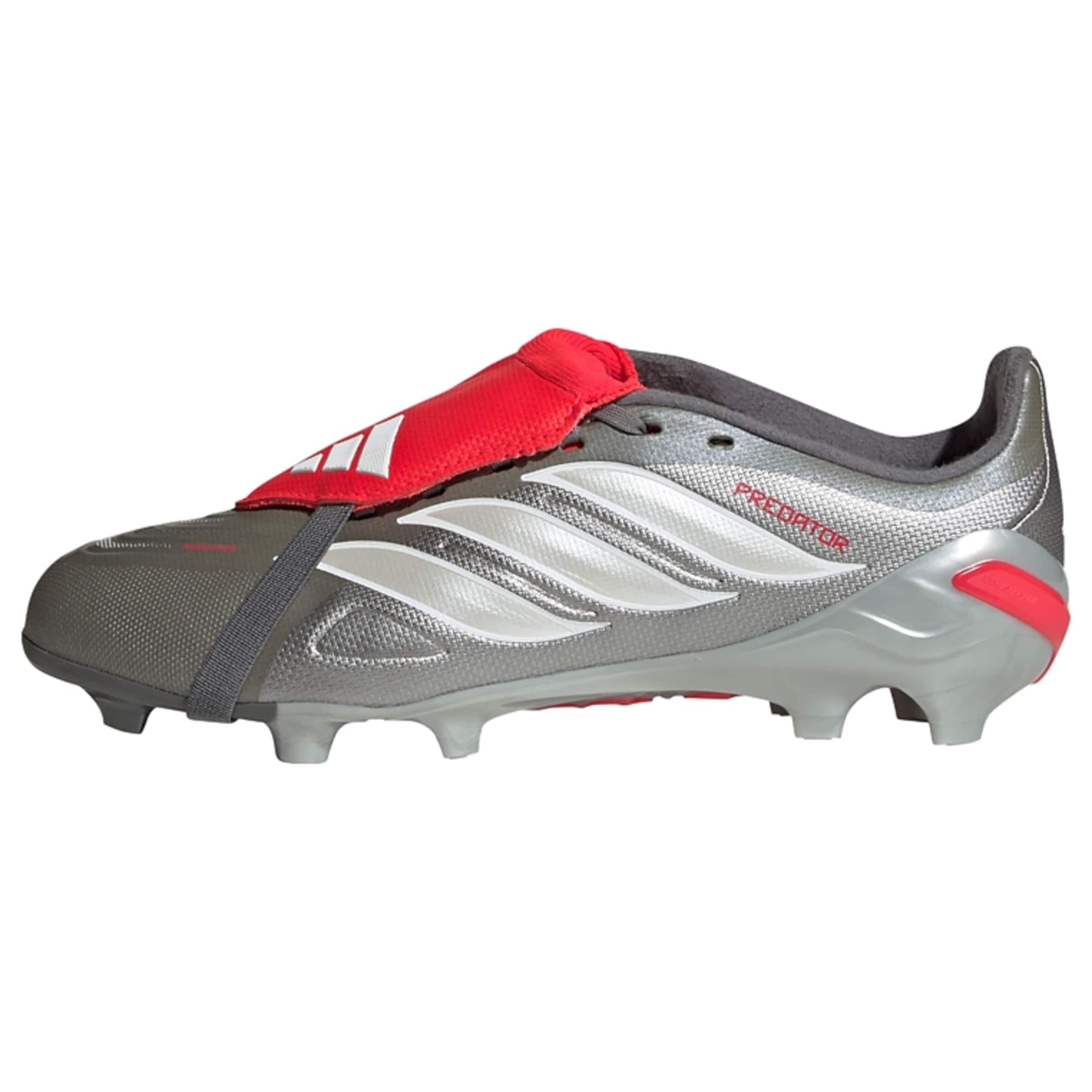 ADIDAS PERFORMANCE - Calzado deportivo 'Predator League' en plata: frente