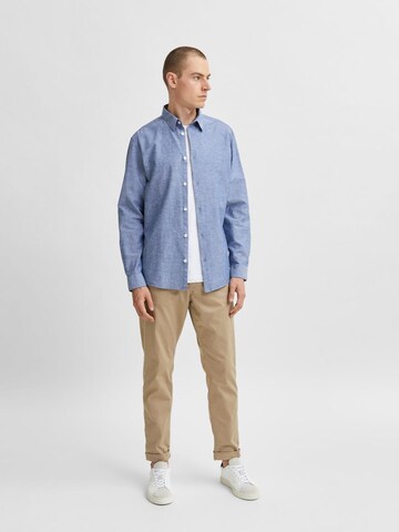 SELECTED HOMME Regular fit Button Up Shirt in Blue