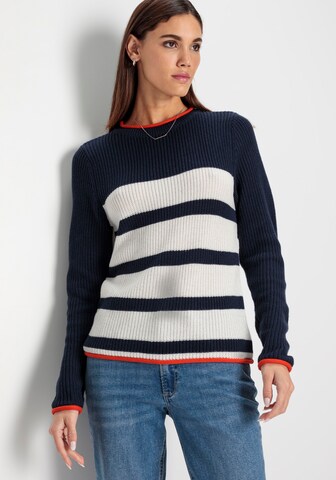 HECHTER PARIS Sweater in Blue: front