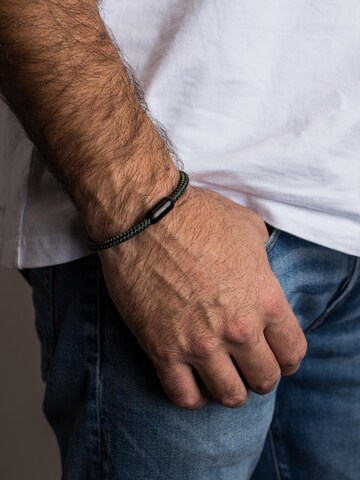 Akitsune Bracelet 'Silvus' in Green: front