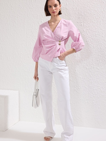 Trendyol Bluse i pink