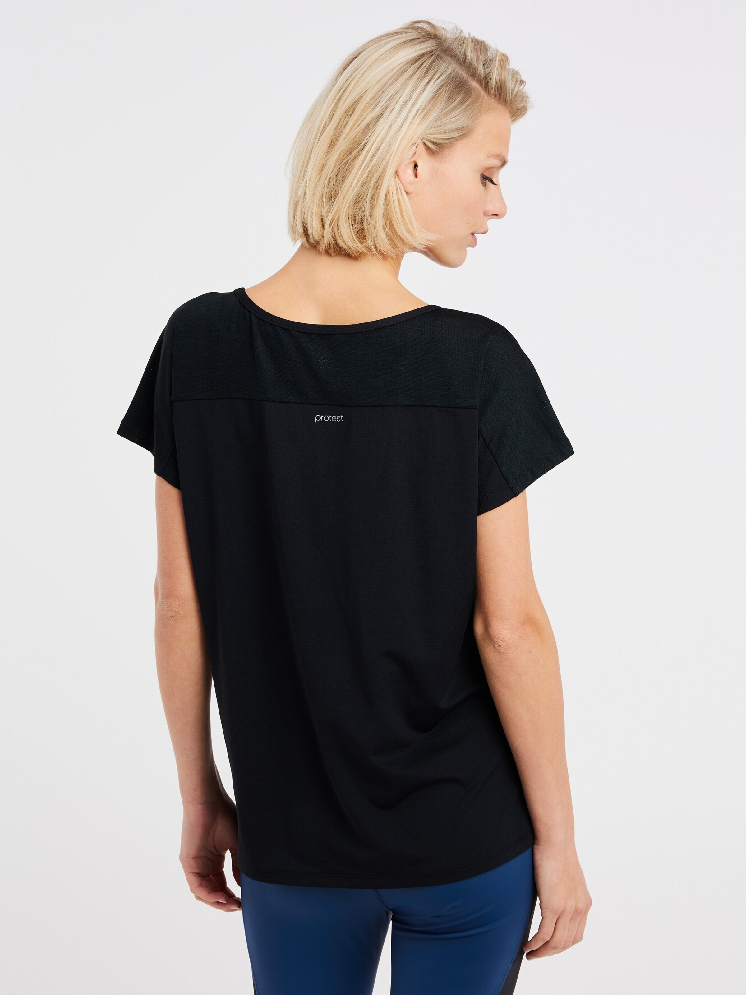 PROTEST Shirt 'PRTLOQUAT' in Zwart