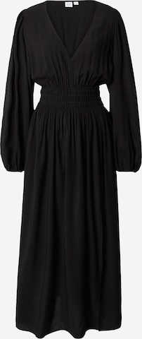 GAP Dress in Black: front