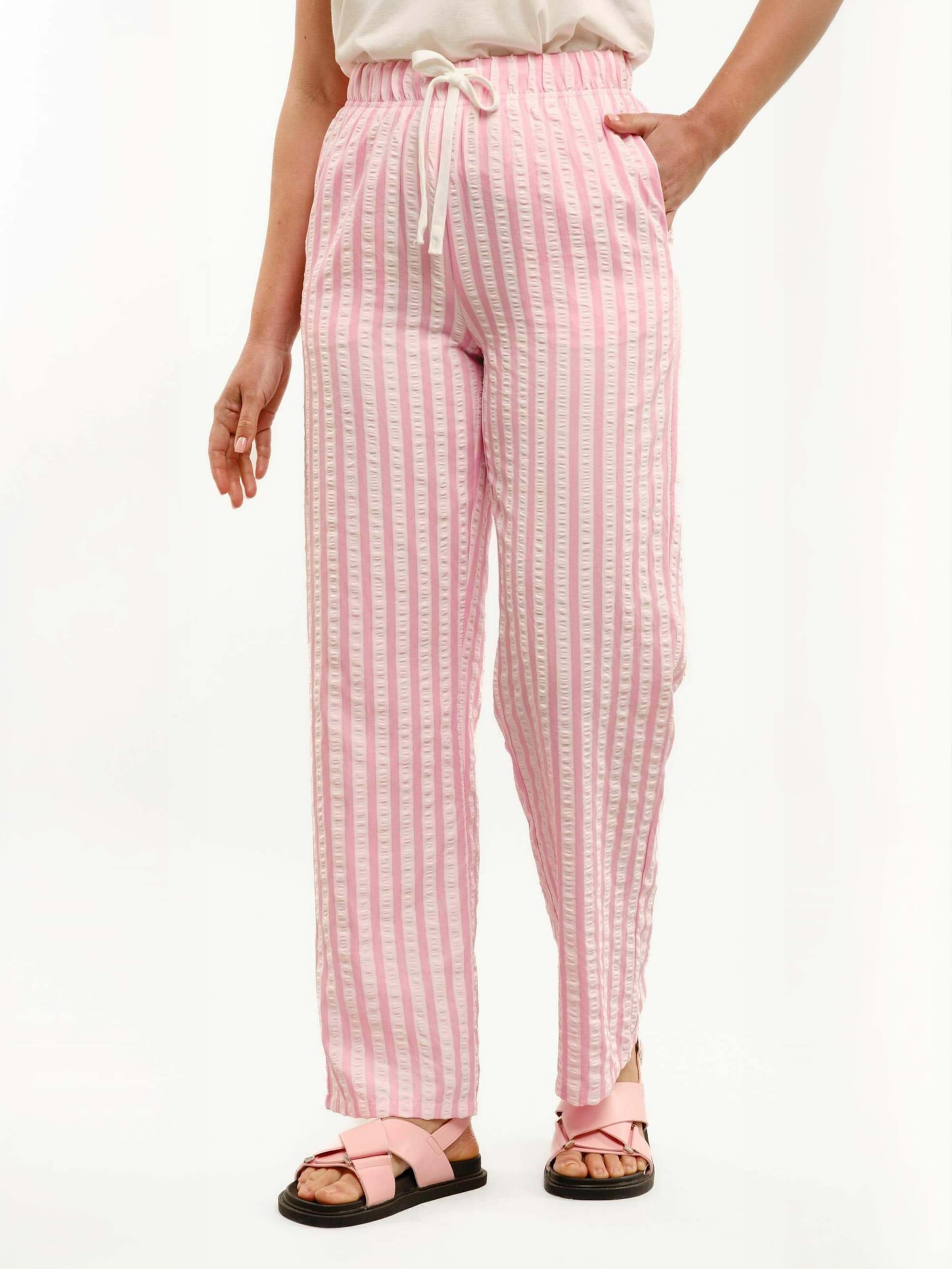 Liberte Essentiel - regular Pantalón ' SISSI ' en rosa