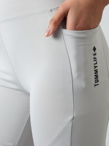 Tommy Life - Tapered Leggings 'Gamaschen' em castanho