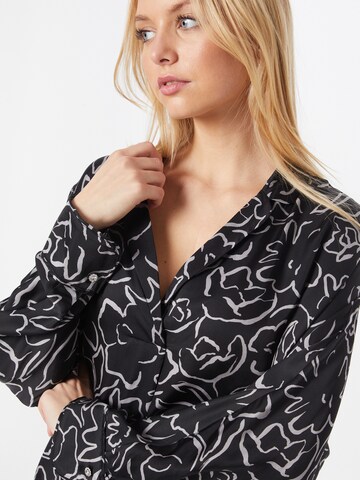 s.Oliver BLACK LABEL Blouse in Black