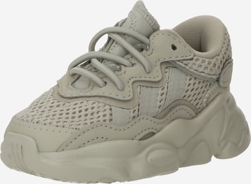 Baskets 'OZWEEGO EL I' ADIDAS ORIGINALS en gris : devant