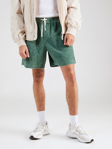 ELEMENT Loosefit Shorts 'CHILLIN' in Grün: predná strana