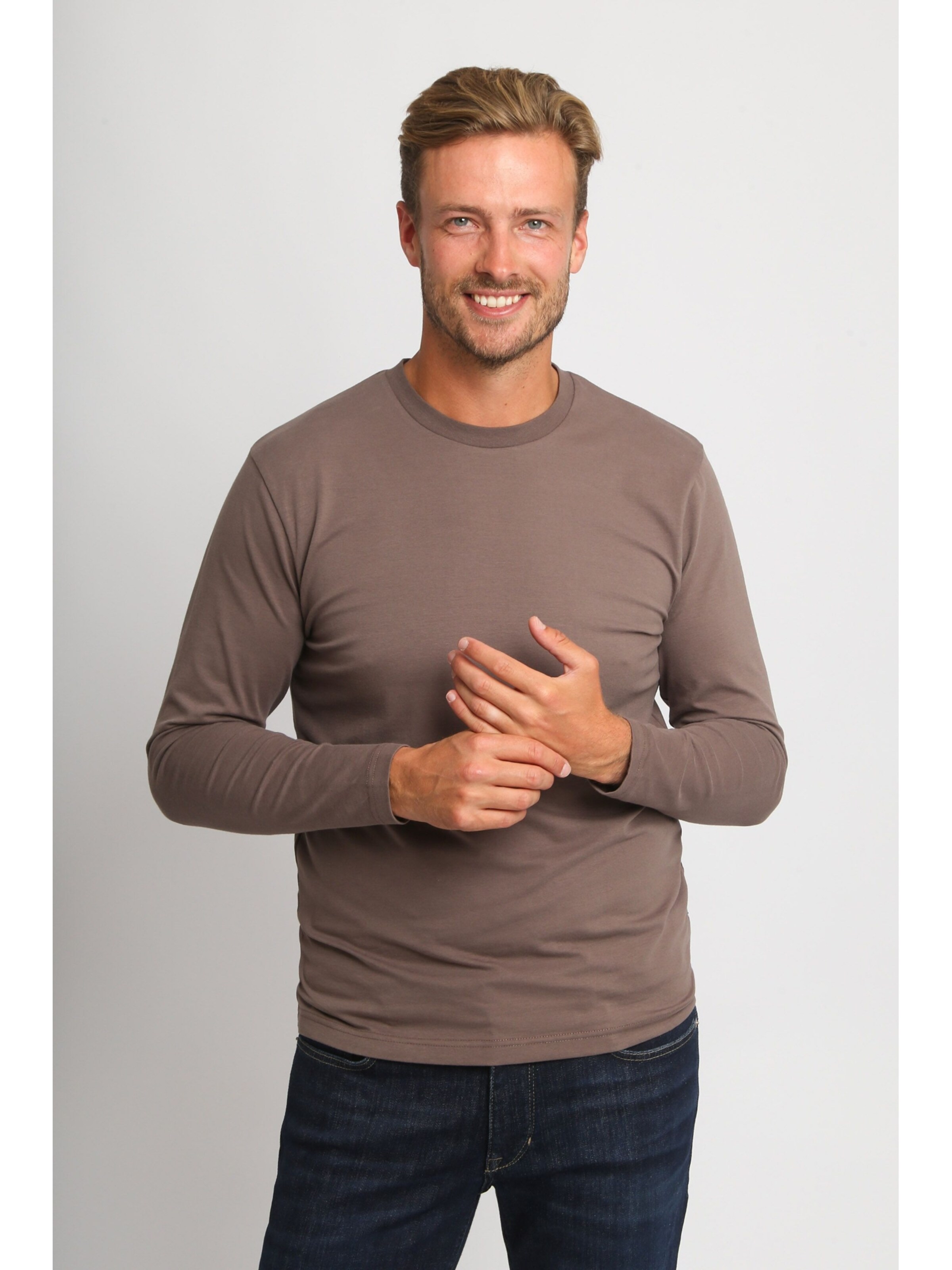 Suitable Shirt‌‌‌ in Grau