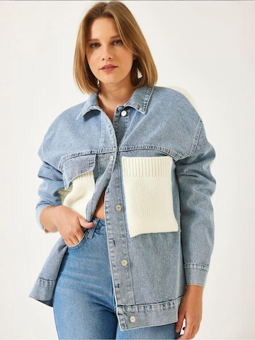 Giacca di mezza stagione di Bianco Lucci in blu: frontale