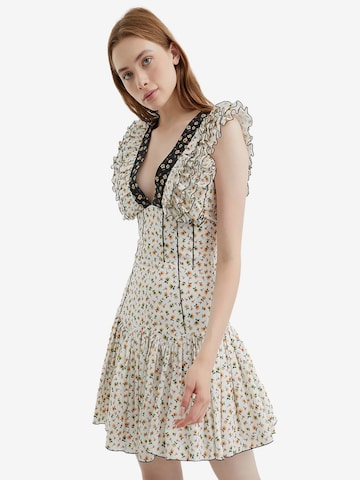 NOCTURNE Cocktail Dress in Beige: front