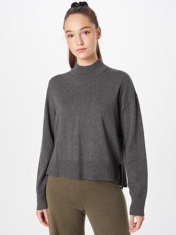 Pull-over ESPRIT en gris : devant